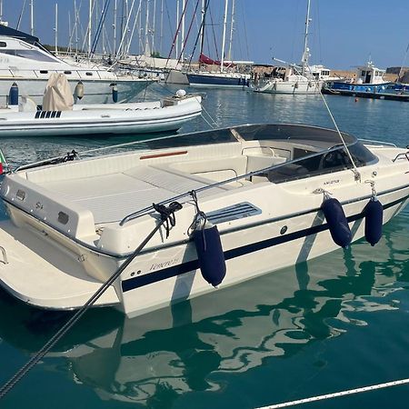 Villa Vera, Accesso Al Mare, Vista Castello, Ac Brindisi Eksteriør billede